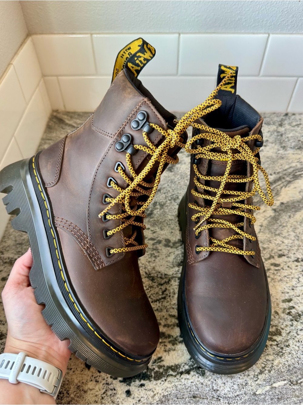Dr. Martens Unisex Tarik Boot in Crazy Horse Leather. L 6. EUC.